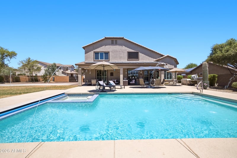 69 E Shire Ct, San Tan Valley, AZ 85143
