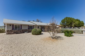 690 Copper Dr, Apache Junction, AZ 85120