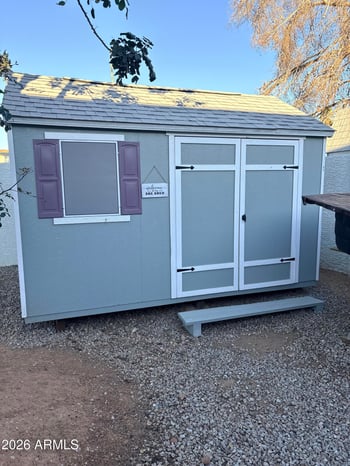 690 Copper Dr, Apache Junction, AZ 85120