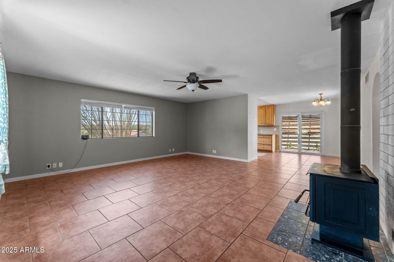 690 Mclean Dr, Wickenburg, AZ 85390