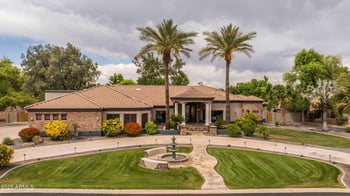 690 Seattle Slew Ln, Gilbert, AZ 85296