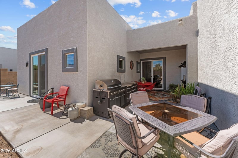 690 W Dylan Ct, Wickenburg, AZ 85390