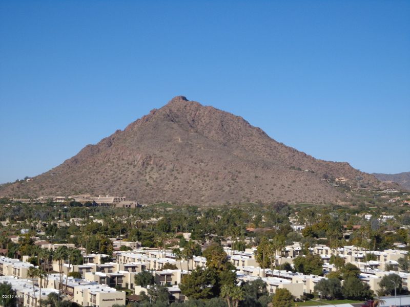 6900 E Camelback Rd #2, Scottsdale, AZ 85251