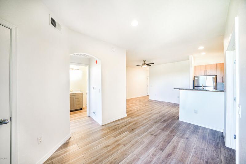 6900 E Princess Dr #2210, Phoenix, AZ 85054