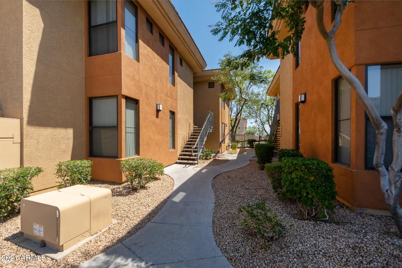 6900 E Princess Dr #2250, Phoenix, AZ 85054