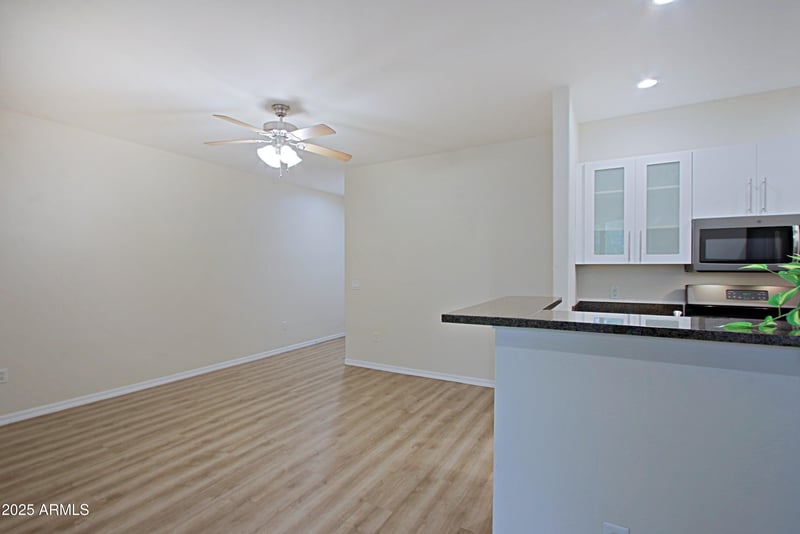 6900 Princess Dr #1230, Phoenix, AZ 85054