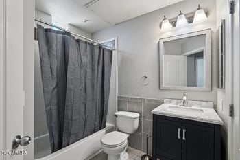 6900 Princess Dr #2105, Phoenix, AZ 85054