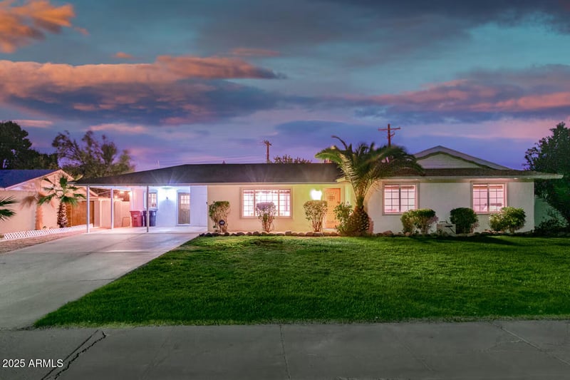 6901 Oak St, Scottsdale, AZ 85257