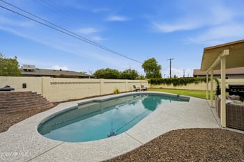 6902 Palm Ln, Scottsdale, AZ 85257