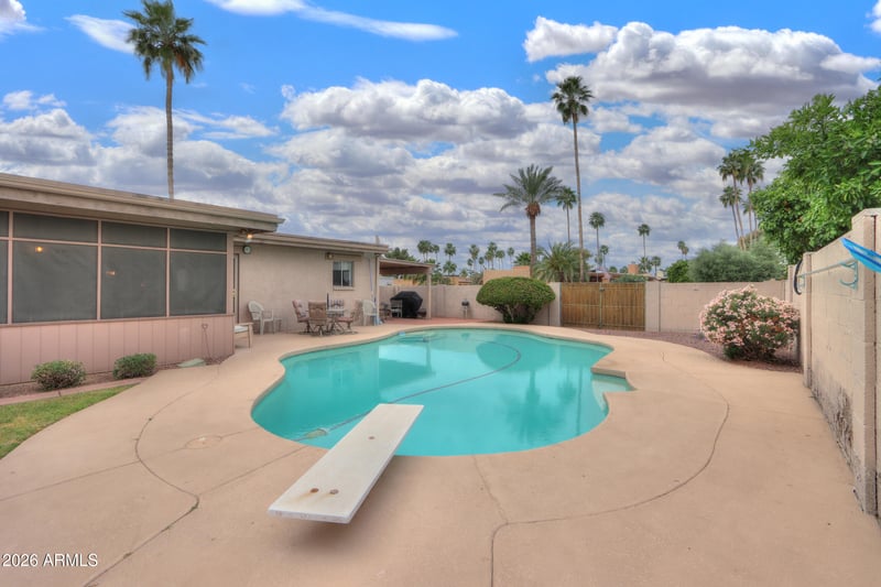 6902 Sheena Dr, Scottsdale, AZ 85254