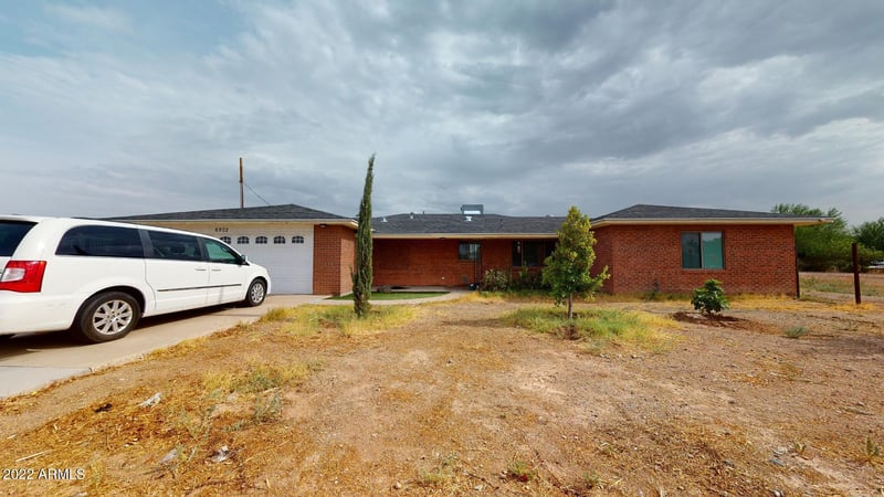 6902 W Cactus Rd, Peoria, AZ 85381