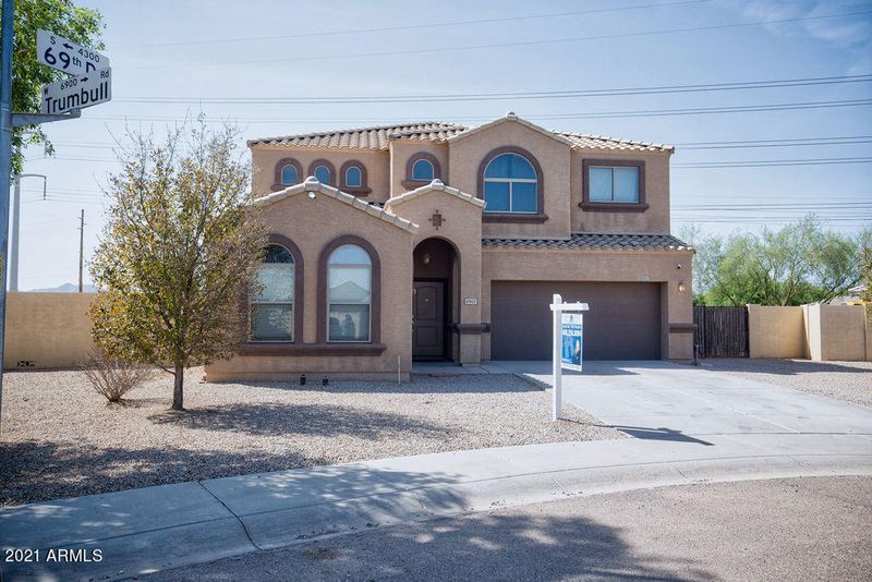 6903 W Trumbull Rd, Phoenix, AZ 85043