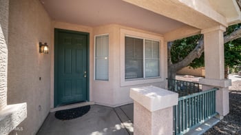 6904 Pontiac Dr, Glendale, AZ 85308