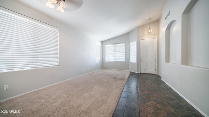 6904 Pontiac Dr, Glendale, AZ 85308