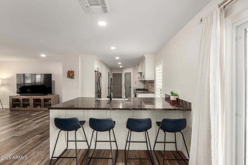 6906 Hubbell St, Scottsdale, AZ 85257