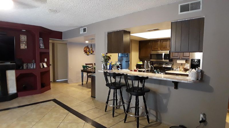 6907 E Flossmoor Ave, Mesa, AZ 85208