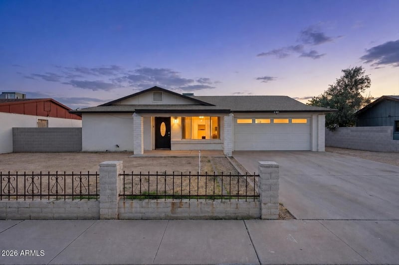 6907 W Montebello Ave, Glendale, AZ 85303