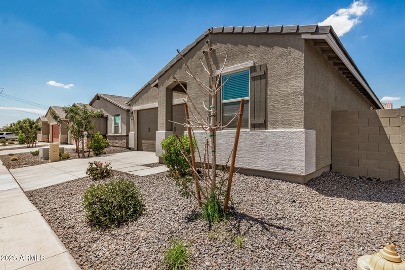 6908 Beth Dr, Laveen, AZ 85339