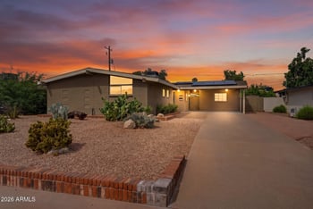 6908 E Earll Dr, Scottsdale, AZ 85251