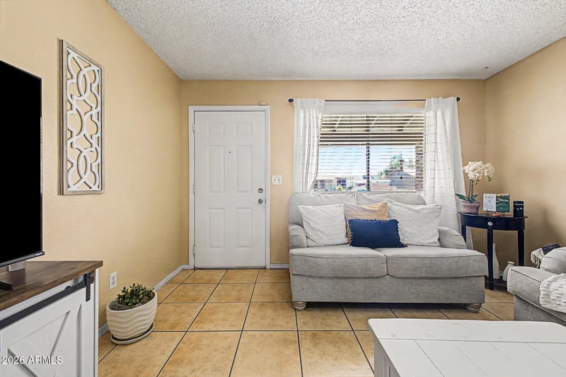 6908 W Fillmore St, Phoenix, AZ 85043