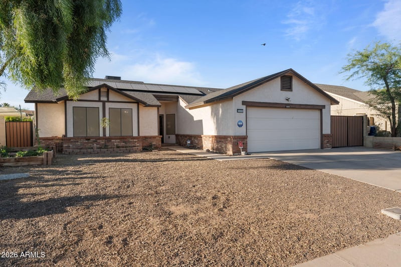 6908 Sierra Vista Dr, Glendale, AZ 85303