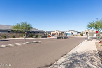 6909 Gwen St, Laveen, AZ 85339