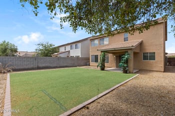 691 Christopher St, San Tan Valley, AZ 85140
