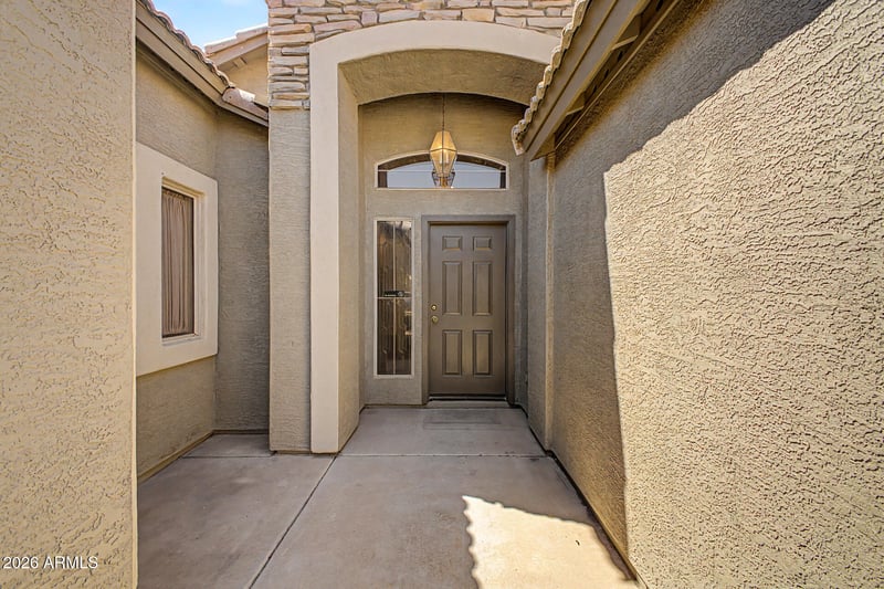 691 E Eagle Ln, Gilbert, AZ 85296