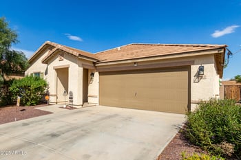 6910 75th Dr, Laveen, AZ 85339
