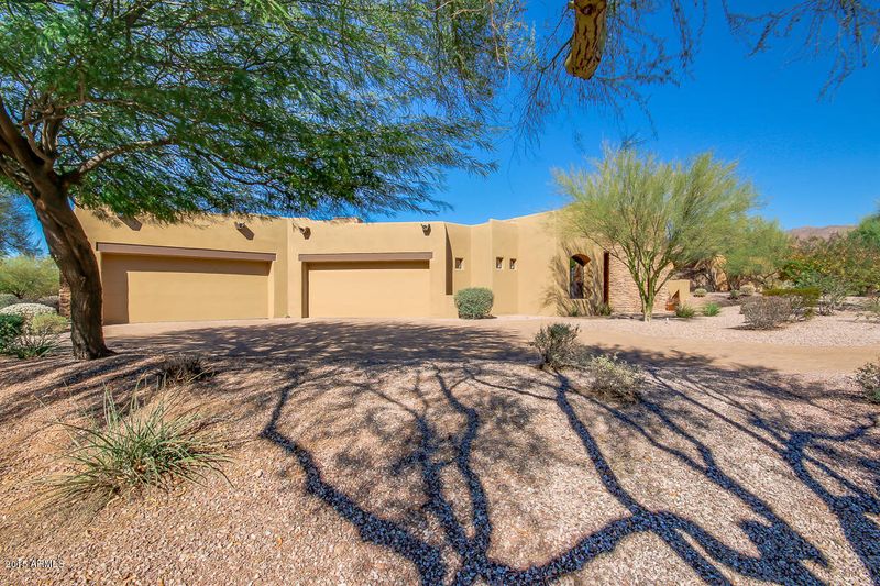 6910 E Flat Iron Loop, Gold Canyon, AZ 85118