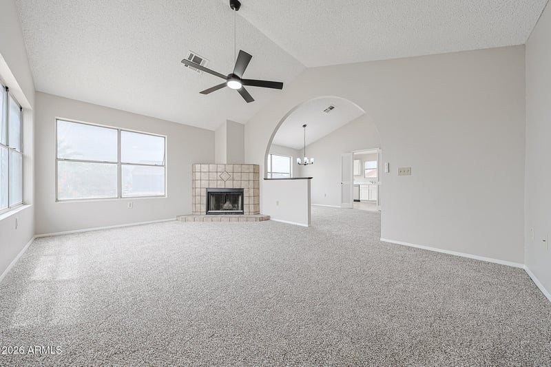 6910 N 78th Ave, Glendale, AZ 85303