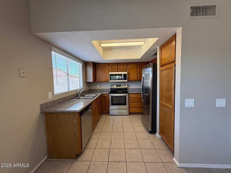6910 W State Ave, Glendale, AZ 85303