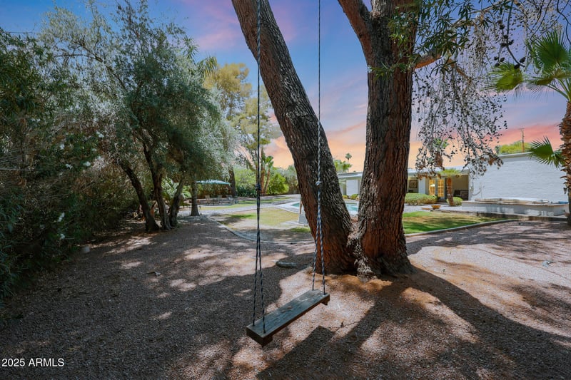 6911 Thunderbird Rd, Scottsdale, AZ 85254