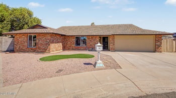 6911 Vermont Ave, Glendale, AZ 85303