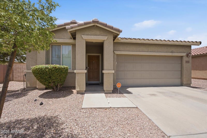 6912 74th Ln, Laveen, AZ 85339