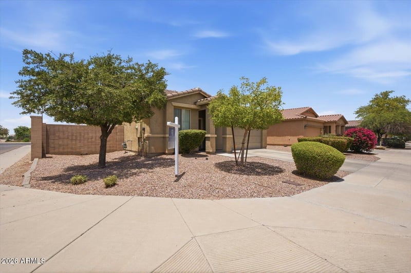 6912 74th Ln, Laveen, AZ 85339