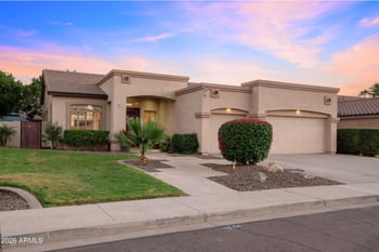6913 Abraham Ln, Glendale, AZ 85308