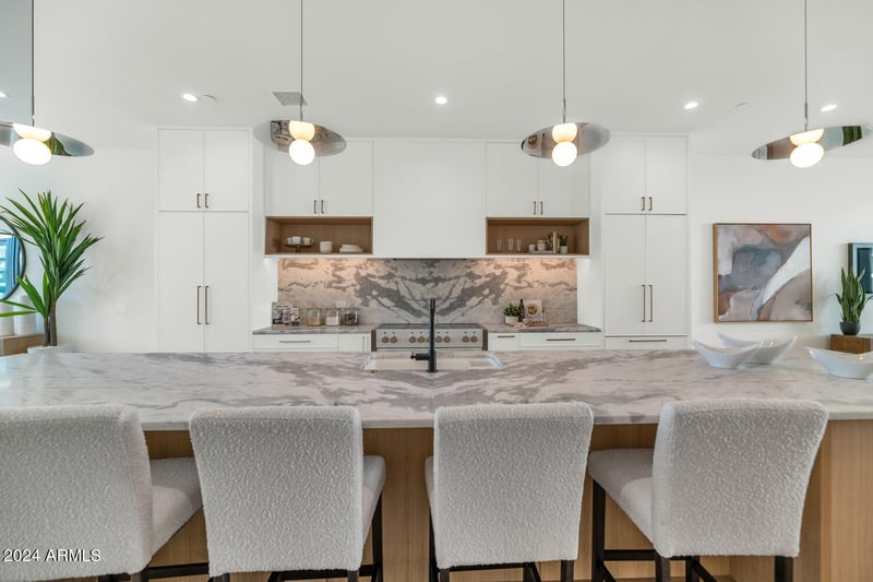 6914 2nd St, Scottsdale, AZ 85251