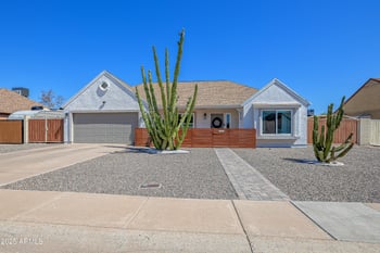 6914 Sunnyside Dr, Peoria, AZ 85345