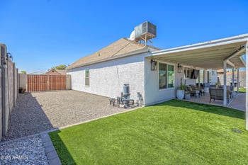 6914 Sunnyside Dr, Peoria, AZ 85345