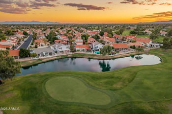 6914 W Escuda Dr, Glendale, AZ 85308