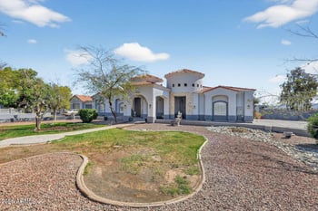 6915 62nd Dr, Laveen, AZ 85339