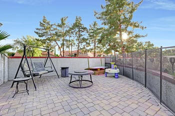 6915 Oraibi Dr, Glendale, AZ 85308