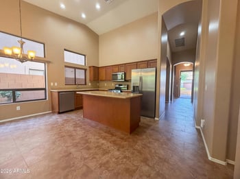 6915 Portia St, Mesa, AZ 85207