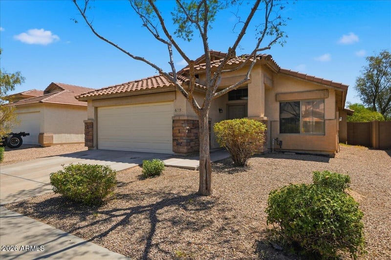 6915 S 50th Dr, Laveen, AZ 85339