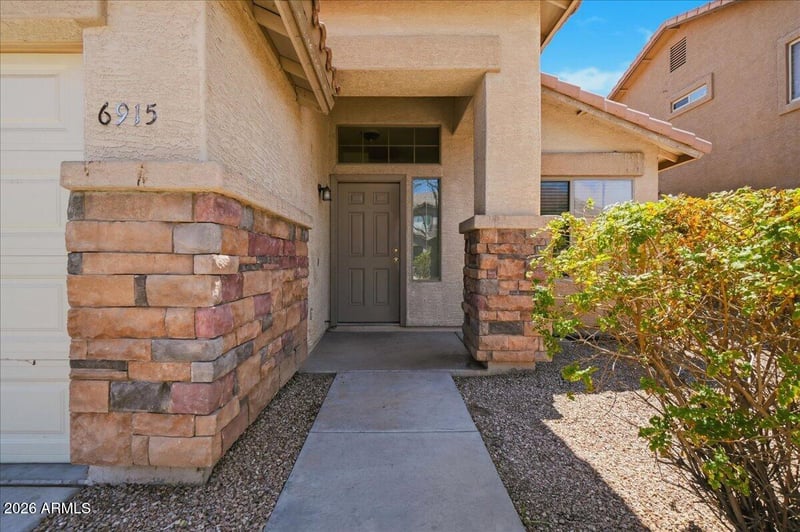 6915 S 50th Dr, Laveen, AZ 85339