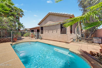 6915 Briles Rd, Peoria, AZ 85383