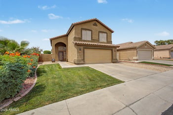 6916 Juniper Ave, Peoria, AZ 85382
