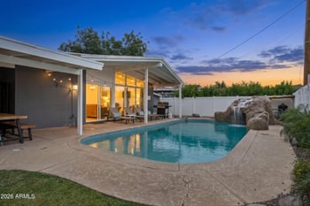6917 Earll Dr, Scottsdale, AZ 85251