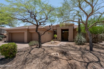 6917 Night Glow Cir, Scottsdale, AZ 85266
